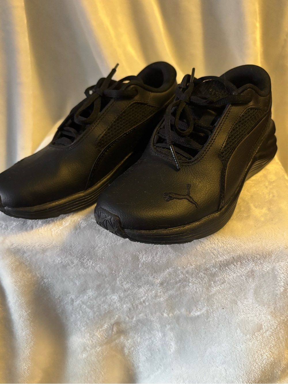 PUMA All-Black Lightweight Athletic Sneakers